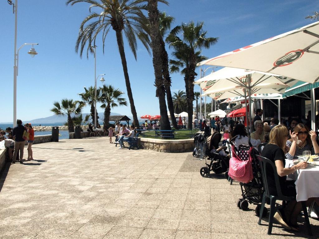 Malagaonbeach 1 - Two Bedrooms - Up To 3 People - 10 Meters Beach Chambre photo