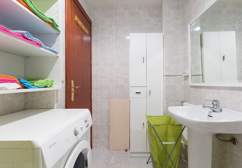 Malagaonbeach 1 - Two Bedrooms - Up To 3 People - 10 Meters Beach Chambre photo