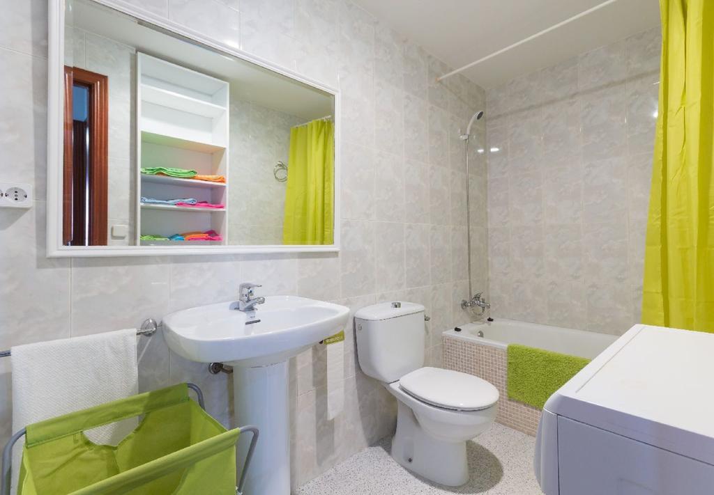 Malagaonbeach 1 - Two Bedrooms - Up To 3 People - 10 Meters Beach Chambre photo