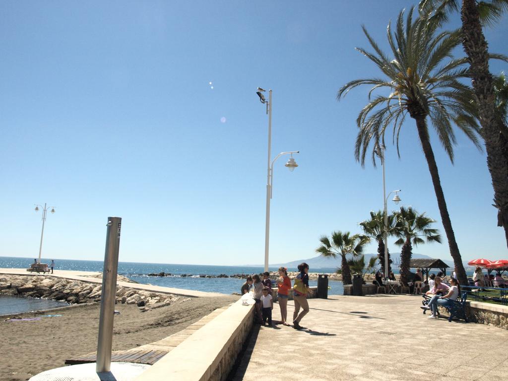 Malagaonbeach 1 - Two Bedrooms - Up To 3 People - 10 Meters Beach Chambre photo